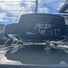 全部セットお買い得。ルーフボックス、ベースバーのセット
(TERZO)の画像