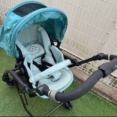 combi ベビーカーの画像