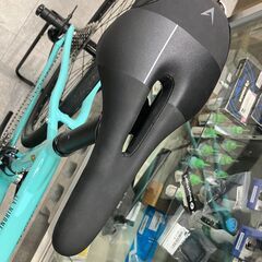 BIANCHI 「ビアンキ」 VIANIRONE7 DISC 2022年モデル ロードバイク / バイチャリ福岡店 ITUWRPP7PVJ4-Jの画像