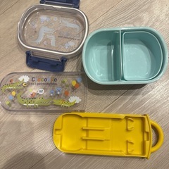 お弁当箱の画像