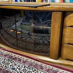 テレビボードの画像