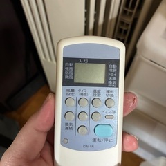 取引中！窓用エアコンの画像