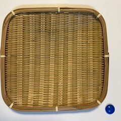 竹ざる二枚の画像