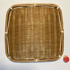 竹ざる二枚の画像