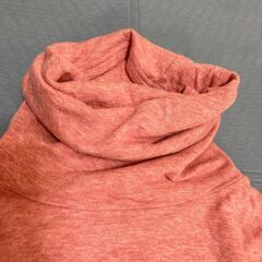 【美品】首元あたたか・オーガニックコットン　カットソーの画像