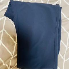 ユニクロ　
ウォームストレッチパンツ　ネイビーの画像