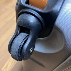 スーツケース　大　メーカー不明の画像