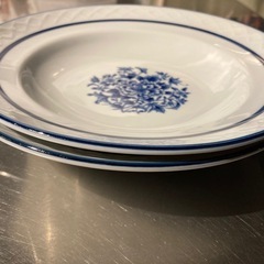 レトロかわいいシンプルなブルーのお皿　4種のペアセット　8枚の画像