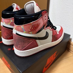 Nike Air Jordan 1 スパイダーマンの画像
