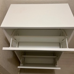 IKEA 靴箱(白)の画像