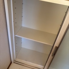 食器棚(ニトリ)の画像