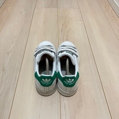 スタンスミスの画像