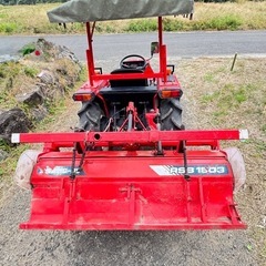 ヤンマー　トラクターF235Dの画像