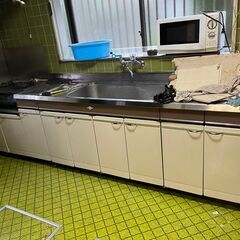 ホーロー製システムキッチン TAKARAの画像