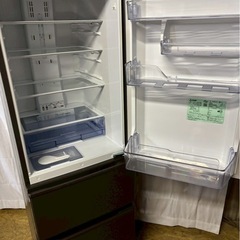 【成約済み】三菱電機3ドア冷蔵庫 MR-CX30G-H 2022年製300L 右開きの画像