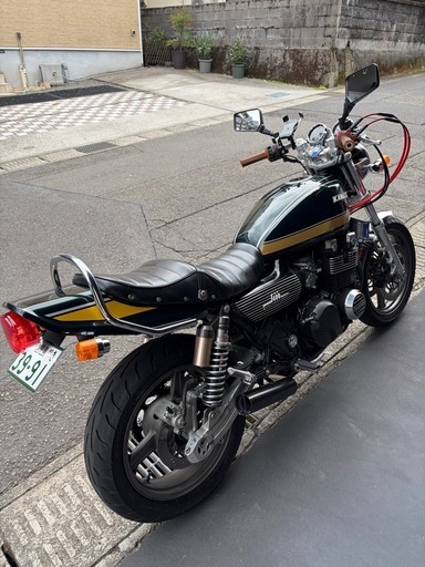 kawasakiゼファーχ 2004年式      　　　　　レッドバロン購入車両！型式・類別枠内