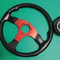 ステアリングとホーンボタンとアダプタ付き　　の画像