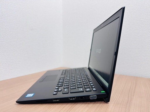 VAIO Pro PG i7第8世代 8GB 256GB SSDノートパソコン