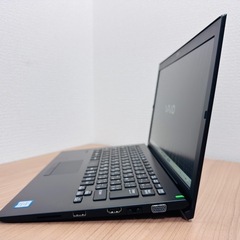 VAIO Pro PG i7第8世代 8GB 256GB SSDノートパソコンの画像