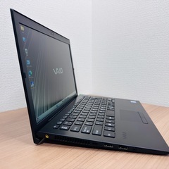 VAIO Pro PG i7第8世代 8GB 256GB SSDノートパソコンの画像