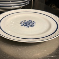 シンプルレトロかわいいブルーライン花柄　一枚30円まとめて🈹あります‼︎の画像