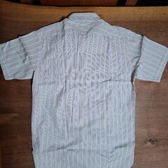 ダーバン半袖シャツ1枚サイズMの画像