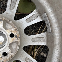 冬用タイヤ 195/65/r15の画像