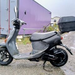 とても良いエンジンです。スズキ レッツ4。バッテリーは新品です。 ◆安い価格で安心して乗れる良いバイクを提供しています。の画像