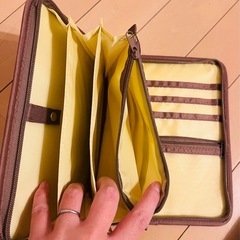 【美品】プーさん　母子手帳ケース の画像