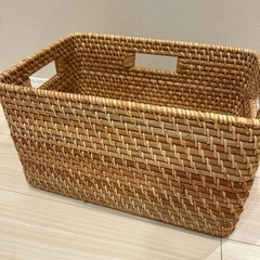 ニトリ　ラタンバスケット　レギュラーの画像