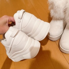 厚底スニーカー 厚底ムートン 2足セット サイズMの画像