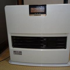 におい軽減装置付きコロナ石油ファンヒーター大型の画像