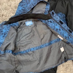 子供用スキーウェア　130cmの画像