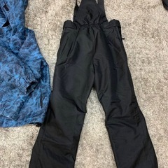 子供用スキーウェア　130cmの画像