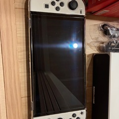 Switch本体、コメントで20000円！ドック2個付き！ の画像