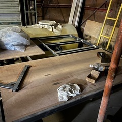 最終値下げ、11月8日までに決めて頂けた場合11万で大丈夫です。写真新しく載せ直しました。ボートトレーラー　平トレーラーに改造途中   テールなど外れております。こちらで仮に付けることも可能です。の画像