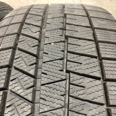 DUNLOP WM03 225/45R18 4本 スタッドレスタイヤ中古 バリ山 エスティマクラウンオデッセイなどに
の画像