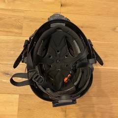 KASK ヘルメット  ライト　ゴーグル　つけまsつけますの画像