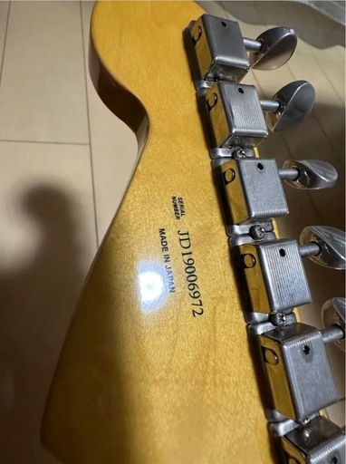 Fender Made in Japan Traditional ストラトキャスター