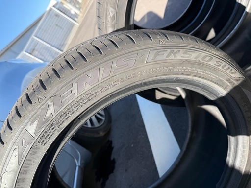 新車外し　215/50R18 ファルケン　アゼニス　FK510 SUV ノーマルタイヤ　4本セット　バリ山　ヤリスクロス