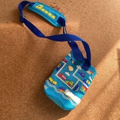 サーモス　子ども用車柄水筒の画像