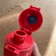 トミカ　子ども用水筒の画像