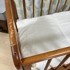 ベビーベッド　KATOJI Disneyの画像