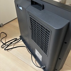 スリーアップ　加湿器兼ファンヒーターの画像