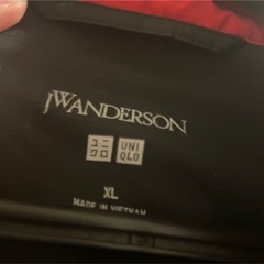 🧥UNIQLO ポケッタブルUVカットパーカ XLサイズ✨収納袋付き　ナイロンジャケットの画像