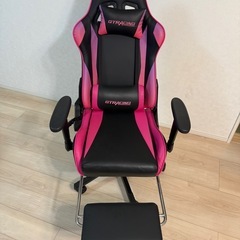 ゲーミングチェアの画像