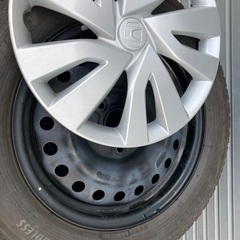 No.154スタットレスタイヤ215/60/16 5H PCD114.3 アルミホイール付4本セットの画像