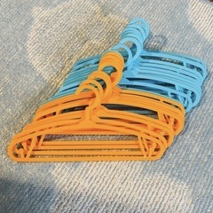 ベビーハンガー　
45本の画像