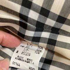 BURBERRY バーバリー ベストの画像