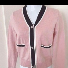 【新品未使用】韓国 フロントボタン 配色ニットカーディガン 長袖 ブラックピンクの画像